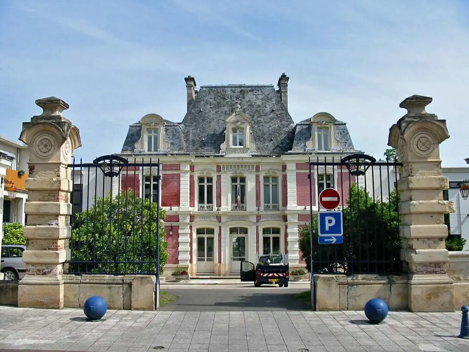 Vue à Épône (78680) pour votre Serrurier