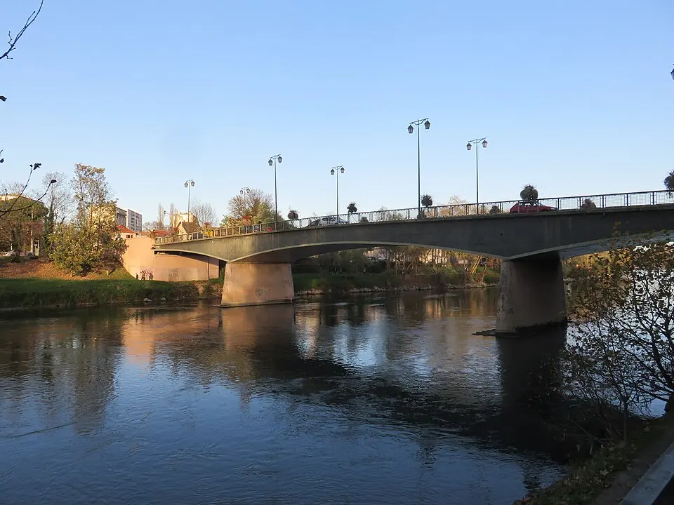 Vue à Gournay-sur-Marne (93460) pour votre Serrurier Porte Blindée
