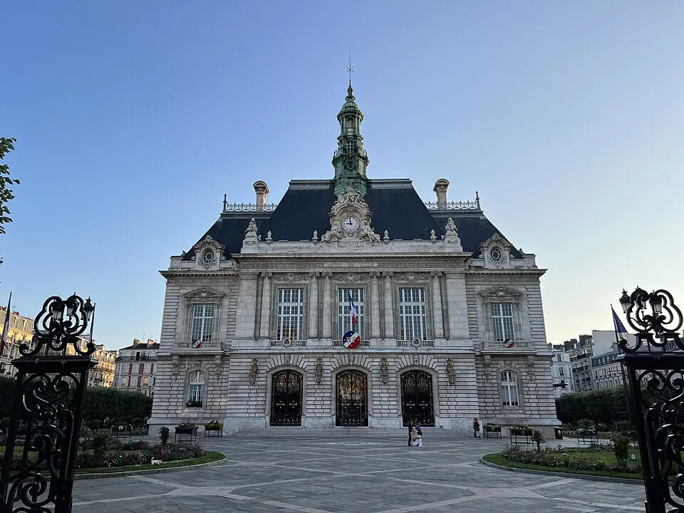 Photographie à Levallois-Perret (92300) pour votre Serrurier Porte Blindée