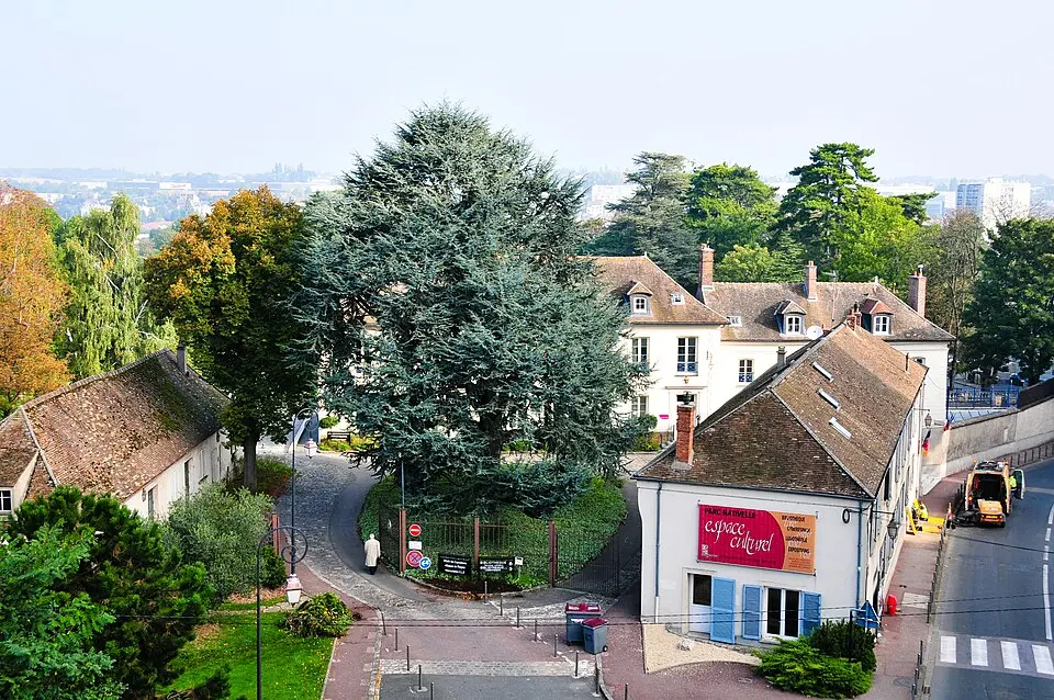 Vue à Longjumeau (91160) pour votre Serrurier Autour de Moi