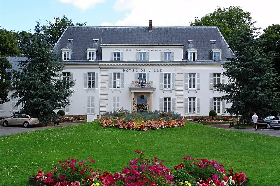 Image à Pontault-Combault (77340) pour votre Serrurier Autour de Moi
