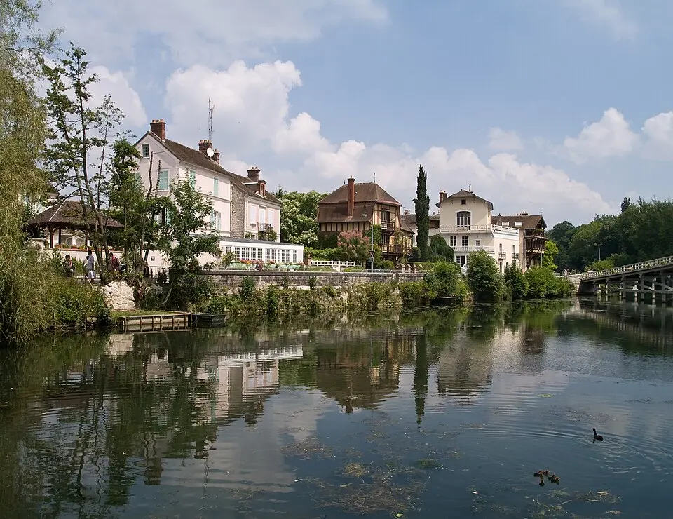 Vue à Samois-sur-Seine (77920) pour votre Serrurier Autour de Moi